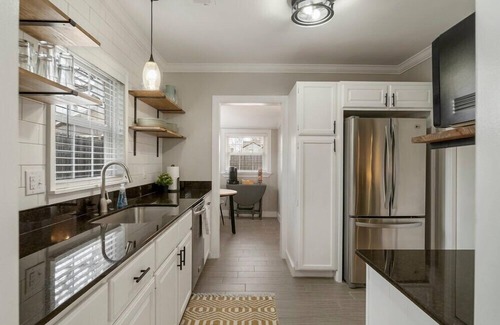 Cherry Street House | The Enchanting Home @TU & Cherry Street