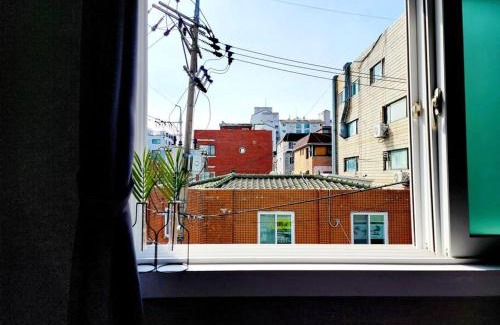 Mangwon-dong Apartment | The Enough