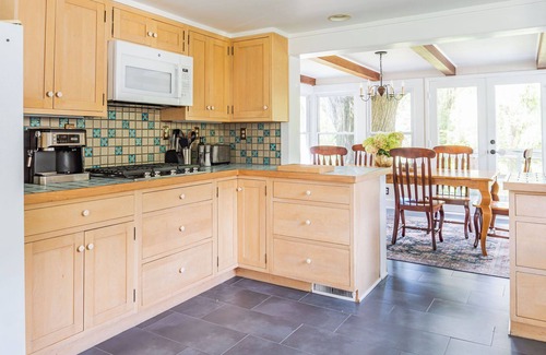 Ulster Park House | The Family Farmhouse