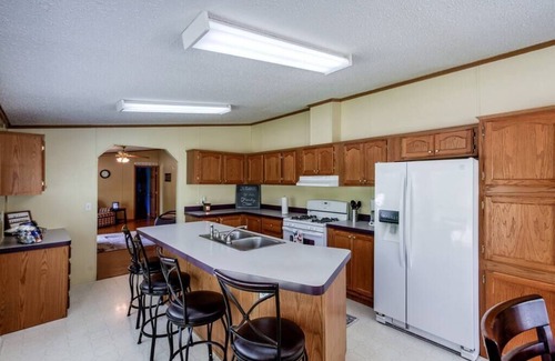 Gentryville House | The Family Oasis just 6 miles from Holiday World