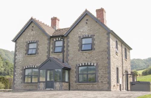 Brampton Bryan House | The Farm