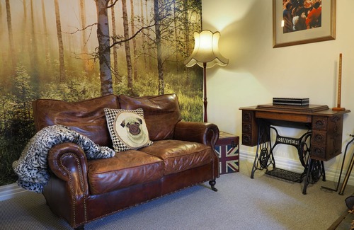 Lower Shotover Bed & Breakfast | The Ferry Bed & Breakfast