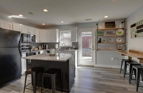 Quincy House | The Fieldhouse a Simply Charming propertynn