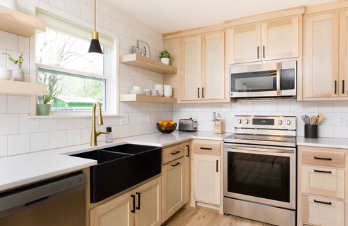 Springdale House | The Fika - Next to Lake Fayetteville Trail