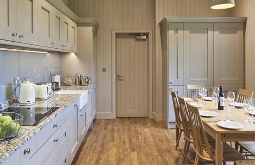 Walwick Apartment | The Filly - Three Bedroom Apartment, Sleeps 6