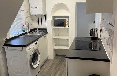 Ipswich House | The Finchley Nook near City Center