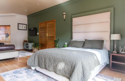 Newlands Apartment | The Finsbury , Newlands
