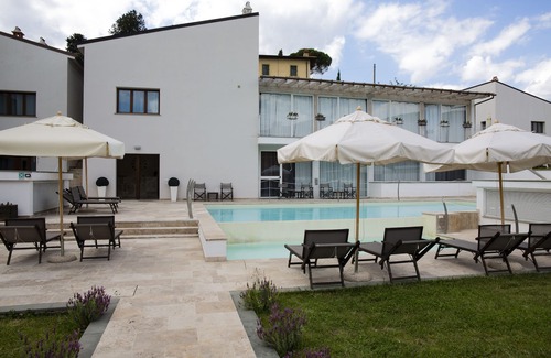 Pelago House | The Florence Hills Resort & Wellness