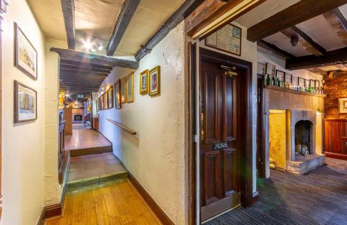 Edwinstowe Hotel | The Forest Lodge