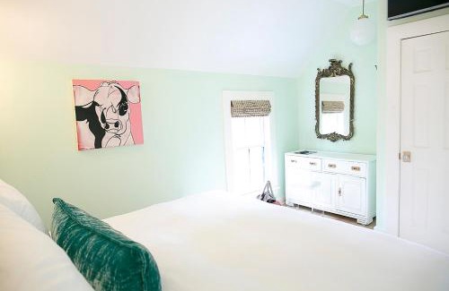 Round Top House | The Frenchie