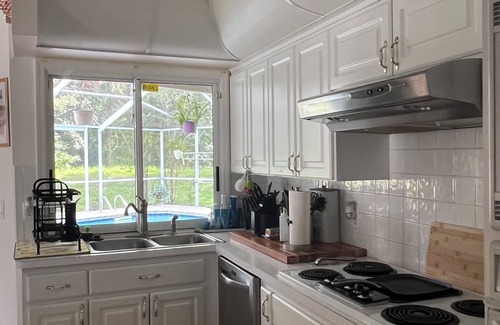 Sugarmill Woods House | The Gallery 4-bedroom house in amazing Homosassa with AC, WiFi. Enjoy your stay.