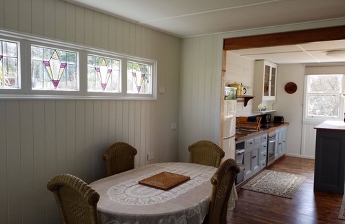 Branxholm Apartment | The Gardener's Cottage on Warrentinna