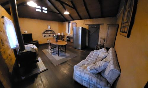 Katrine Apartment | The Gate House, 2 storey Historic Accommodation with mod cons