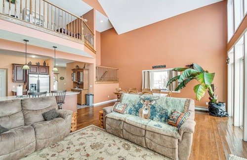 Rushville House | ‘The Gathering Place’: Rushville Home w/Hot Tub