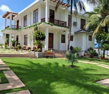 Dar es Salaam Villa | The Getaway Experience Villa