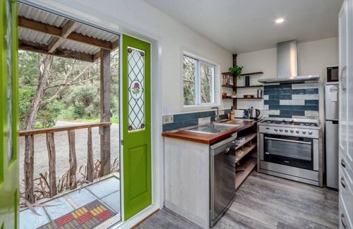 South Wairarapa District Cottage | The Glade, Martinborough