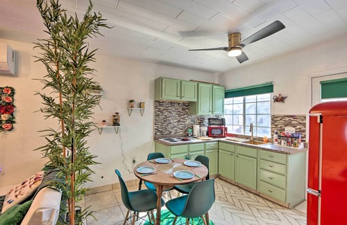 Las Vegas Apartment | 'The Goat Hut' Studio: 11 Mi to Las Vegas Strip!