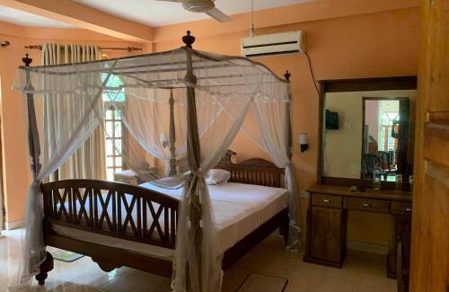 Galigamuwa House | The Golden Residence