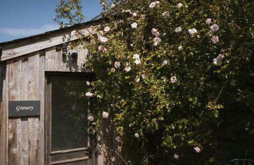 Barbrook Apartment | The Granary