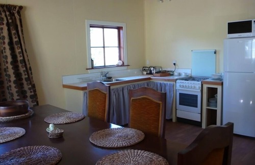 Windwhistle Cottage | The Granary:New stylish cottage at Gunyah Estate