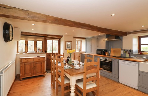 Westbrook Court Cottage | THE GRANARY, pet friendly, character holiday cottage in Eardisley