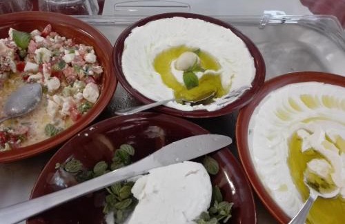 Gemmayzeh Hotel | The Grand Meshmosh Hotel