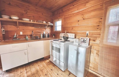 Muskoka Lakes Cottage | The Great Escape! (Muskoka Lake Cottages #4 WATERFRONT)