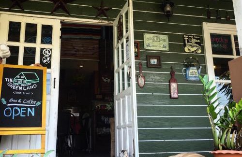 Nakhon Ratchasima House | The Green land (Khok Kruat)