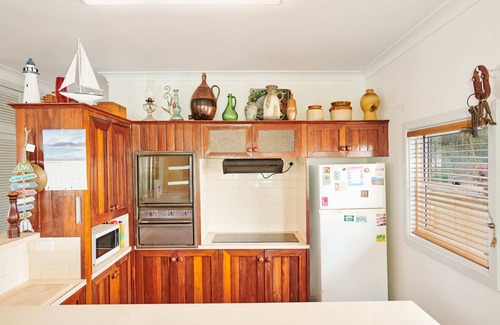 Harrington House | The Greenhouse at Harrington is a Pet Friendly home in a peaceful location