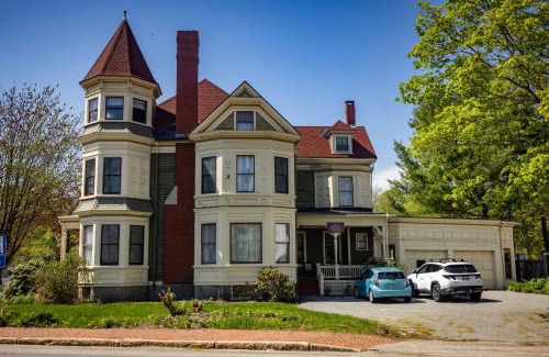 Southern Coast House | The Gregory House - A Maine Victorian Mansion