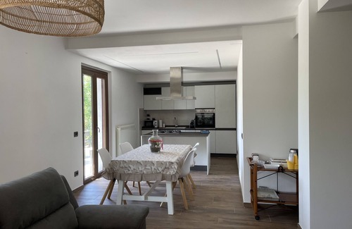 Passignano sul Trasimeno Apartment | The house of roses