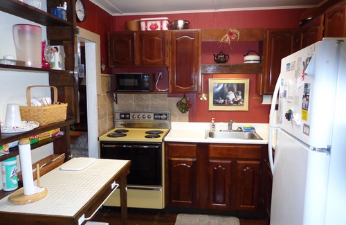 Town of Jerusalem Cottage | The Halls At 448 Crescent Beach - West Branch View