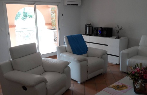 Sainte-Maxime Villa | The Hameau des Greens Villa 47 and Garage, 90 M2 hab and 75m2 loggia & terrace