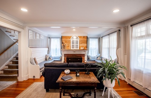 Kennebunkport Bed & Breakfast | The Harbor Inn