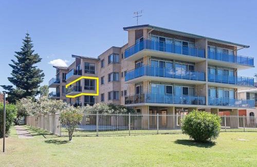 Nelson Bay Apartment | The Helm 8 hear the waves from Shoal Bay Beach