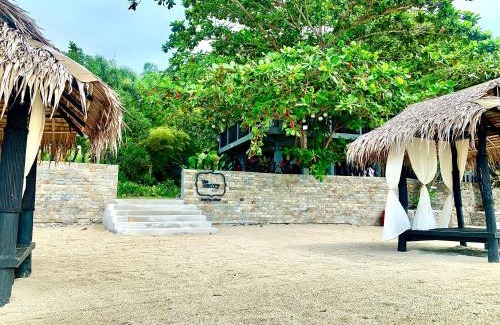 Lobo Resort | The Henry Resort Taramindu Laiya