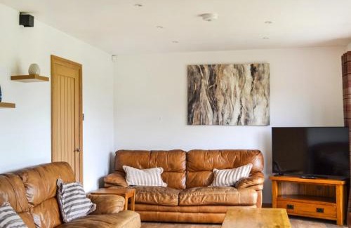 Chapel Saint Leonards House | The Hideaway