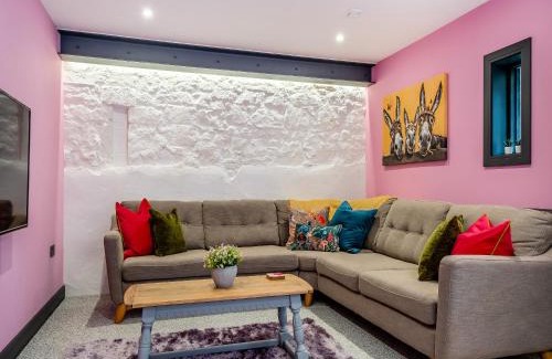 Yarmouth Apartment | The Hideaway