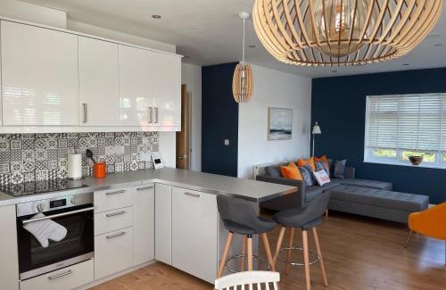 Anderby Creek Apartment | The Hideout