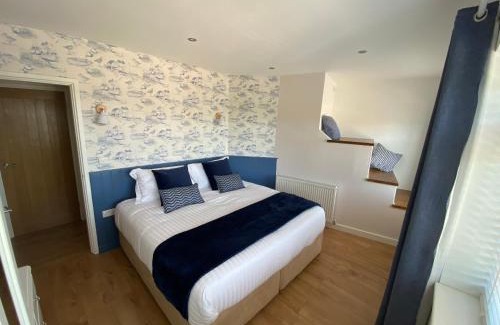 Anderby Creek Apartment | The Hideout