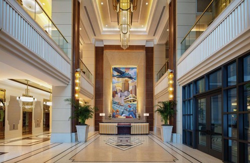 Arts/Warehouse District Hotel | The Higgins Hotel New Orleans, Curio Collection by Hilton