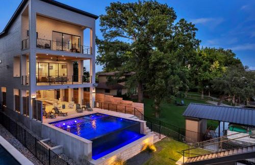 Kingsland House | The High Life with Concierge Services
