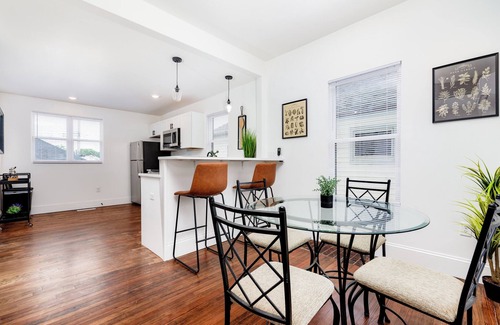 Tower Grove South House | The Hill/Dogtown Stylish Retreatn