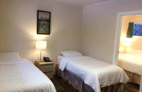 Mount Currie Hotel | The Hitching Post Motel