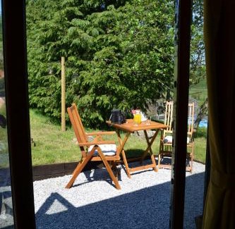 Horton in Ribblesdale Cabin | The Hive Lodge Cabin at Ashes Farm, near Settle