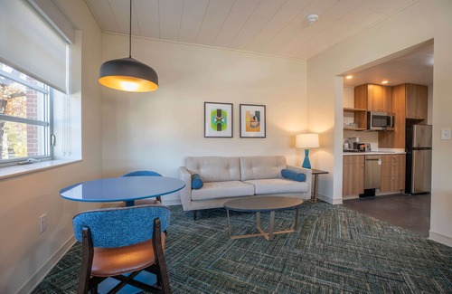 Danville Hotel | The Holbrook Hotel