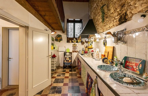 Vittoria House | The Holiday & Art Seahorse HousenTenuta Bastonaca - Casale "Moresco"nnn