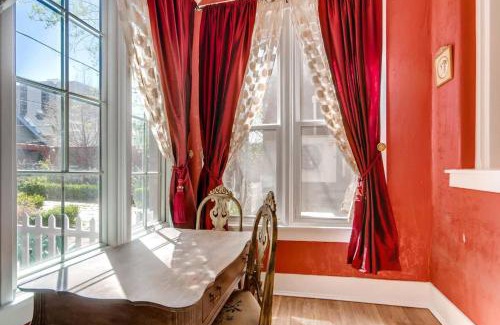 Cheesman Park Hotel | The Holiday Chalet Victorian