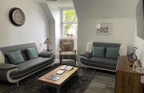Kinghorn Apartment | The Holiday Hoose