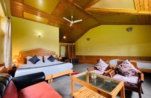 Malout Hotel | The Holly Woods Resort, Manali - Blissful View From Rooms